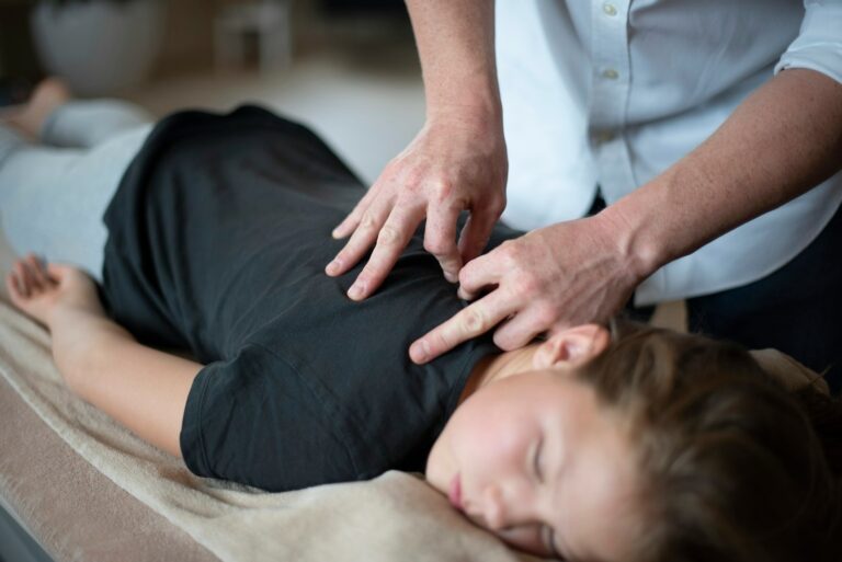Massoterapia e Postura: Un Aiuto Contro lo Stress